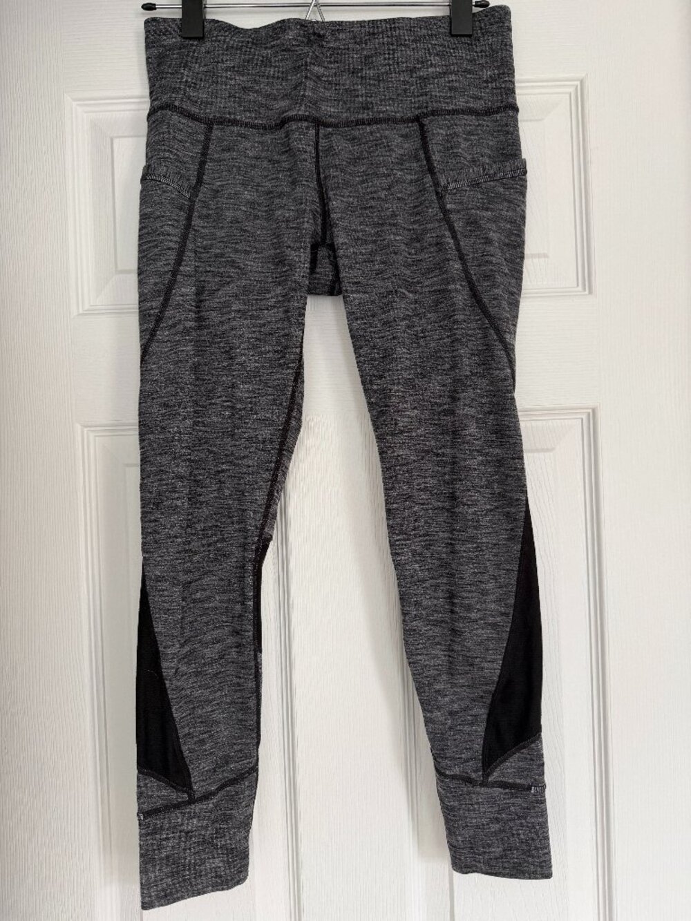 Athleta Relay Tight 2.0 Heathered Gray Black Mesh Leggings Petite Small